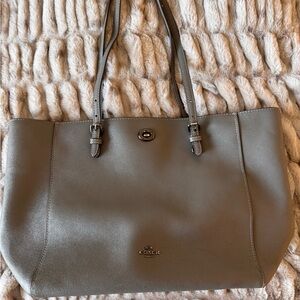 TURNLOCK TOTE (COACH F57443) HEATHER GREY/DARK GUNMETAL